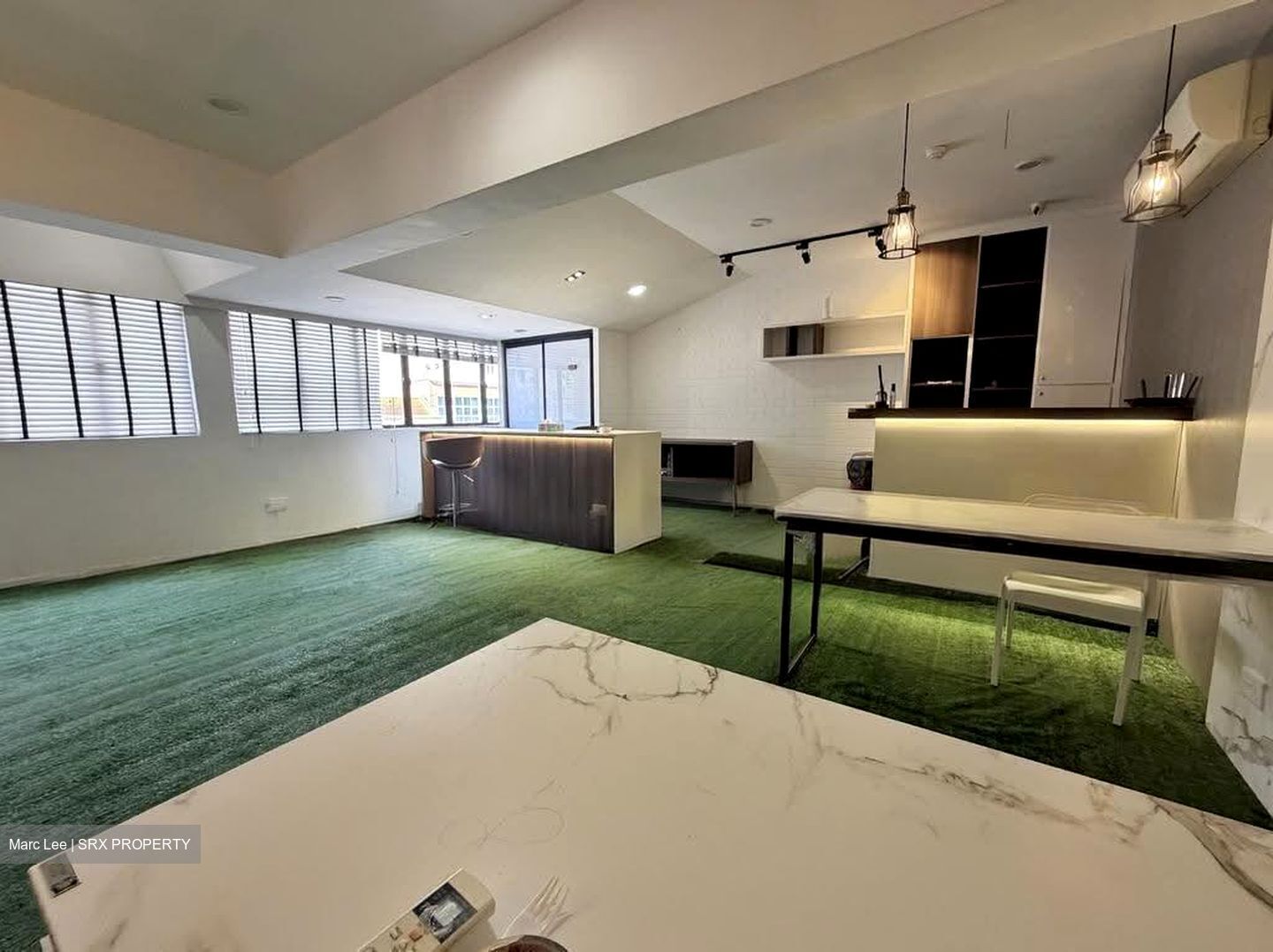 Giffard Mansions (D12), Office #618126091